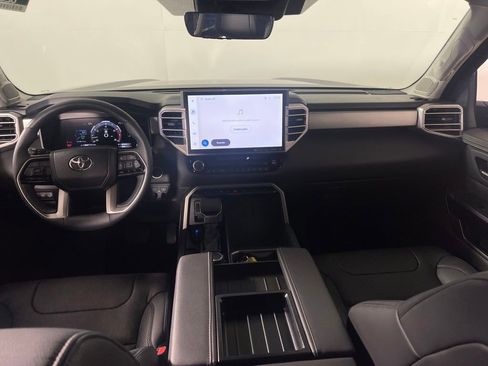 Used 2024 Toyota Tundra Limited image 14