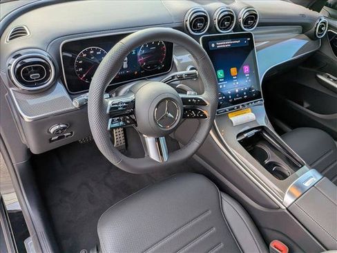 New 2026 Mercedes-Benz GLC 300 image 3