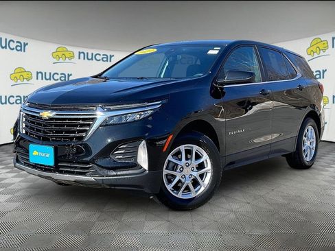 Used 2023 Chevrolet Equinox LT w/ Driver Convenience Package image 3