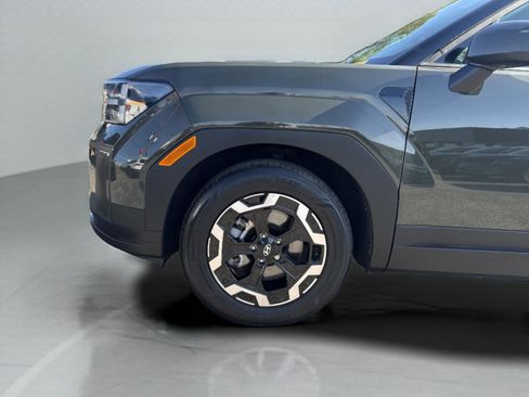 Used 2024 Hyundai Santa Fe SEL image 9