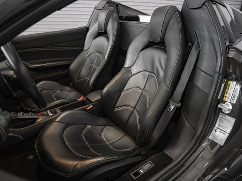 Used 2019 Ferrari 488 Spider RWD image 28