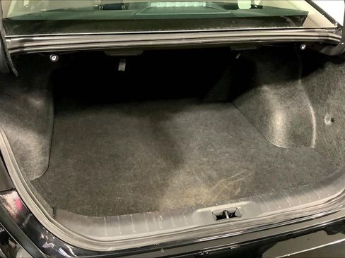 Used 2025 Nissan Altima 2.5 SV image 4