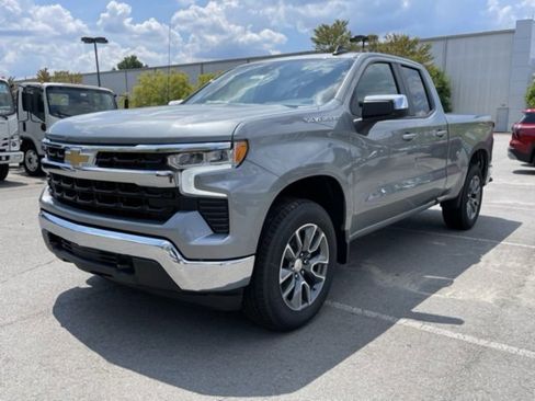 New 2026 Chevrolet Silverado 1500 LT image 3
