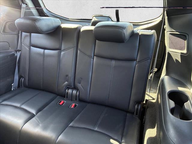 Used 2019 Nissan Pathfinder SL w/ SL Premium Package AWD/4WD image 14