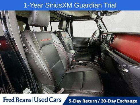Certified 2021 Jeep Wrangler Unlimited Rubicon w/ Dual Top Group AWD/4WD image 27