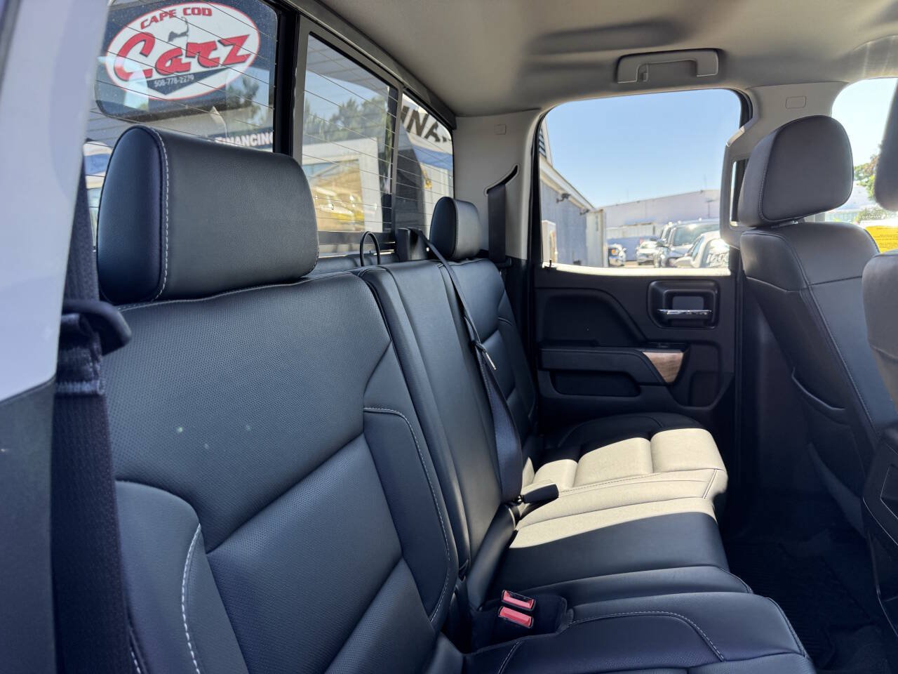 Used 2018 Chevrolet Silverado 1500 LTZ w/ Sport Package AWD/4WD image 32