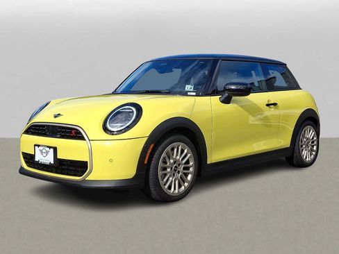 Certified 2025 MINI Cooper S image 1