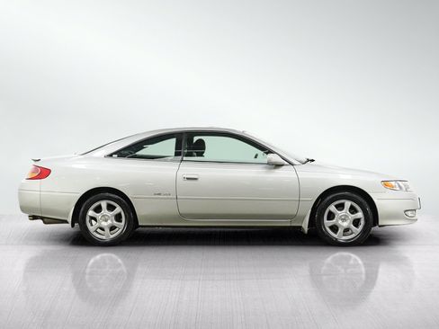 Used 2002 Toyota Solara SE FWD image 6
