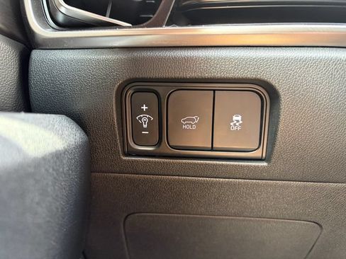 Certified 2024 Kia Sorento X-Line EX AWD/4WD image 17