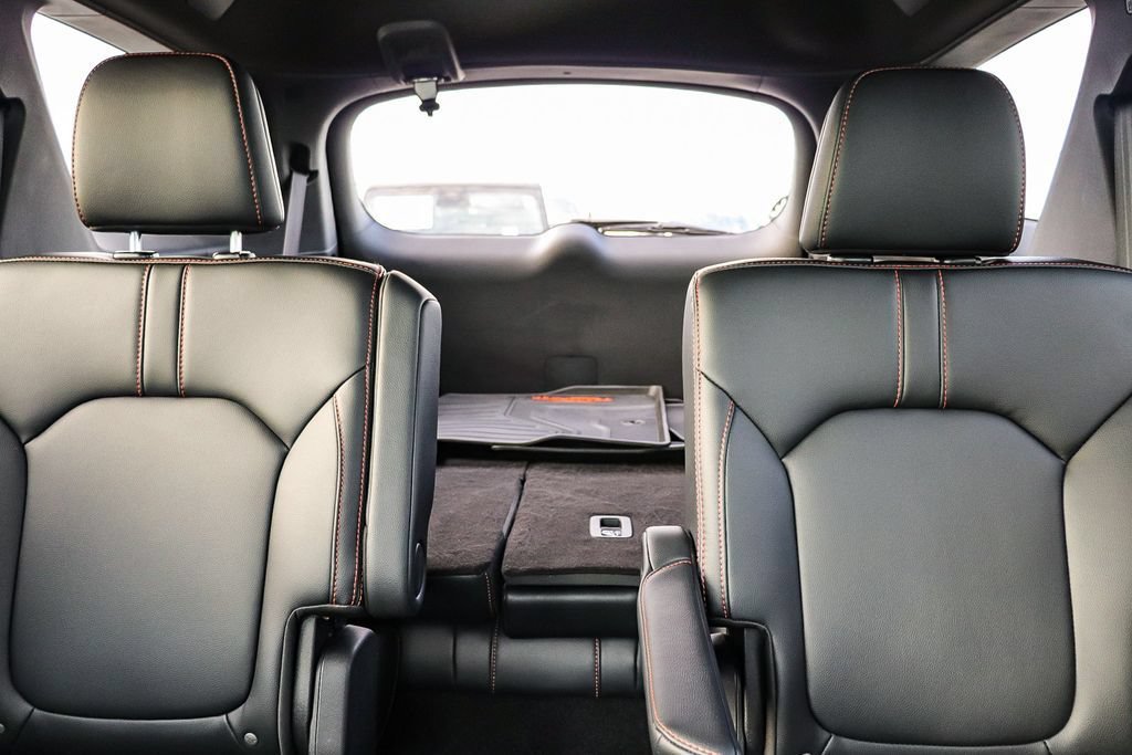 Used 2024 Honda Pilot TrailSport image 27