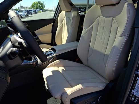 New 2026 BMW X3 xDrive30i w/ Premium Package AWD/4WD image 9