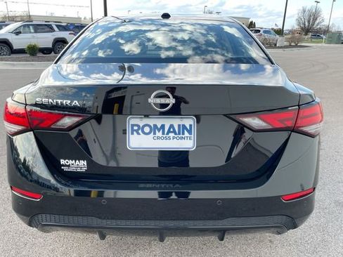 Used 2025 Nissan Sentra SV w/ All-Weather Package image 4