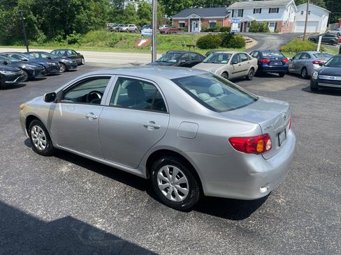 Used 2010 Toyota Corolla FWD image 7