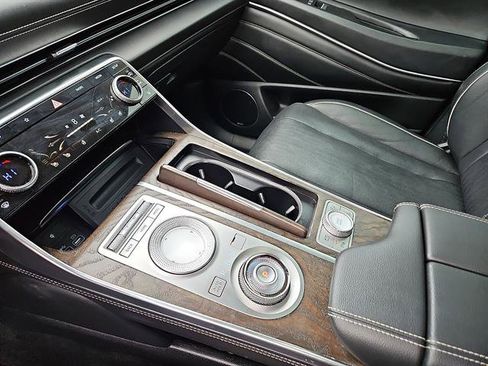 Used 2022 Genesis GV80 2.5T w/ Prestige Package 04 image 20