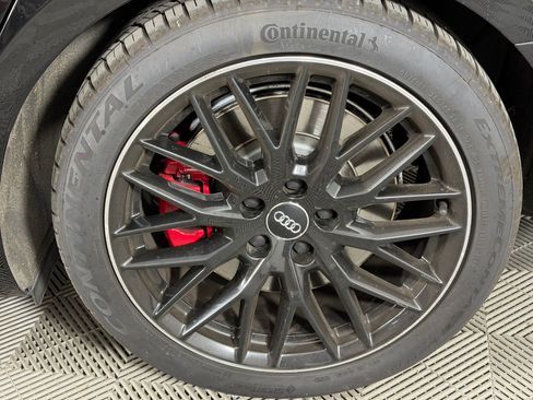 Used 2018 Audi A4 2.0T Premium Plus image 12