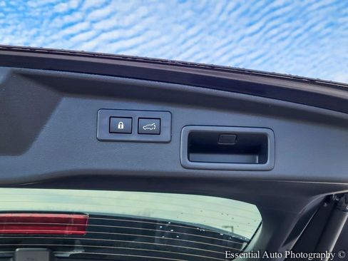 New 2026 Subaru Outback Touring XT image 23