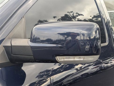 Used 2013 RAM 1500 R/T w/ Comfort Group image 13