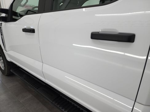 Used 2024 Ford F350 XL w/ FX4 Off-Road Package image 31