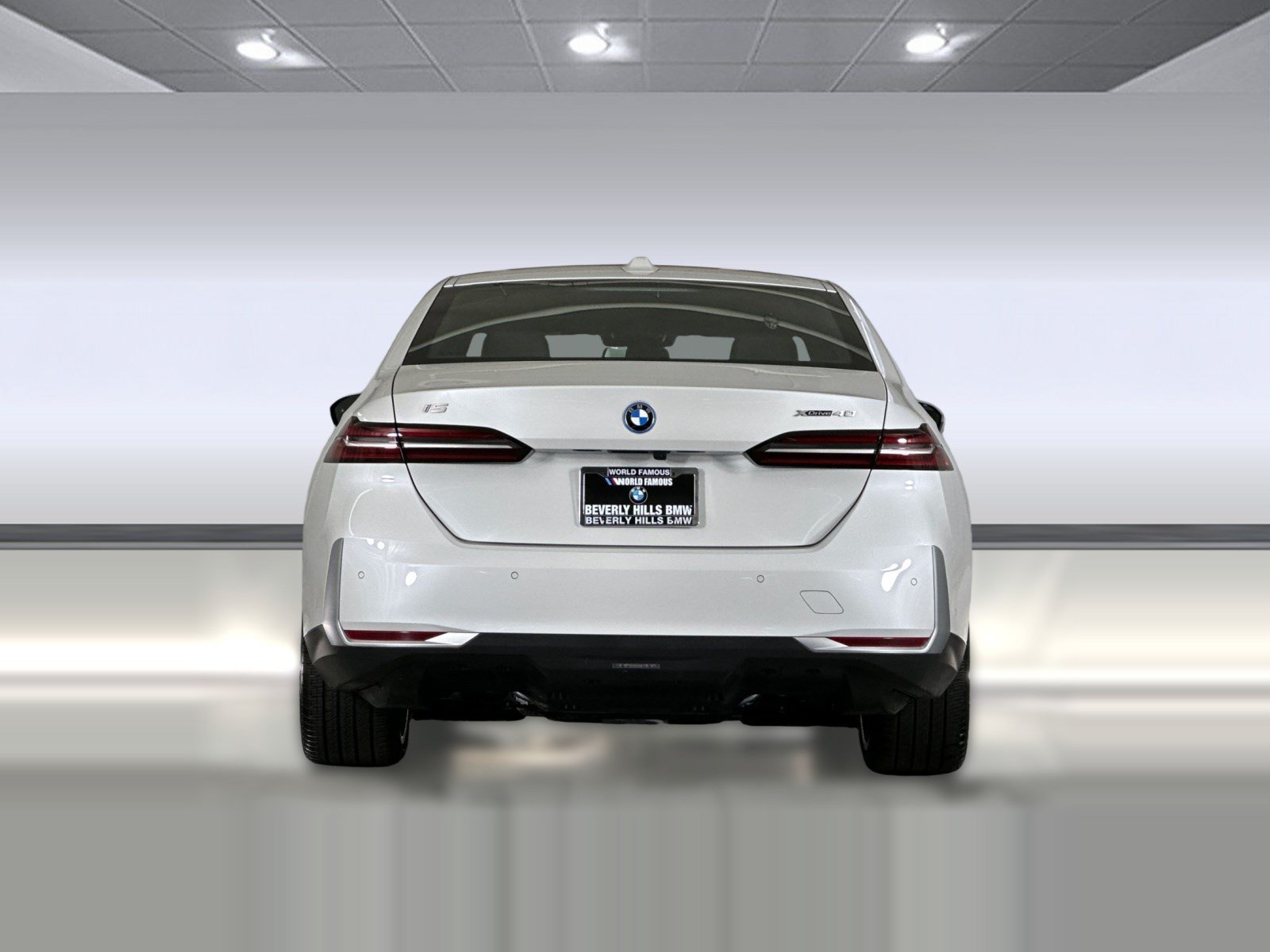 Used 2026 BMW i5 eDrive40 w/ Premium Package AWD/4WD image 10
