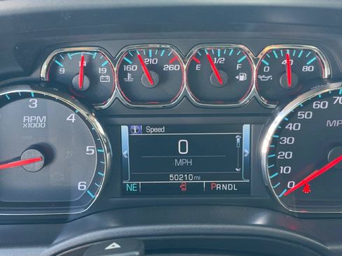 Used 2018 Chevrolet Silverado 1500 High Country RWD image 13