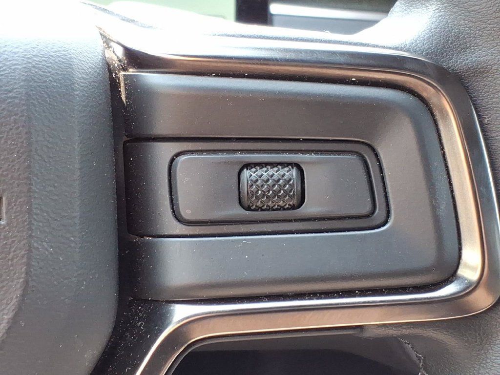 Used 2023 Rivian R1T Adventure Dual AWD/4WD image 17