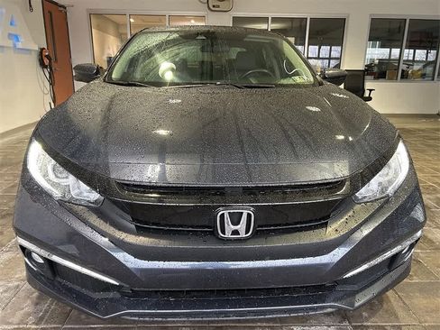 Used 2019 Honda Civic EX image 2