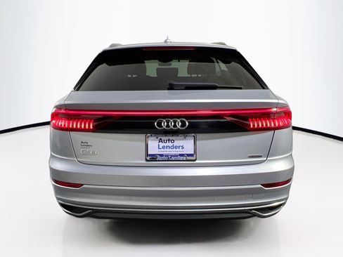 Used 2022 Audi Q8 Premium w/ Convenience Package image 6