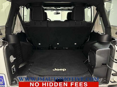 Used 2013 Jeep Wrangler Unlimited Sahara w/ Dual Top Group AWD/4WD image 16