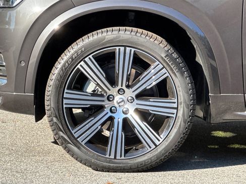 Certified 2025 Volvo XC90 B6 Ultra w/ Protection Package Premier image 27