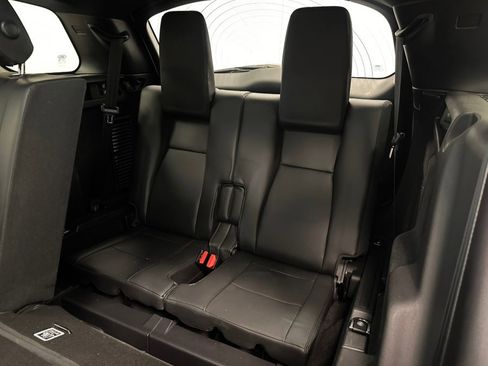 Used 2018 Land Rover Discovery Sport HSE image 44