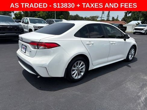 Used 2021 Toyota Corolla LE w/ LE Convenience Package FWD image 6