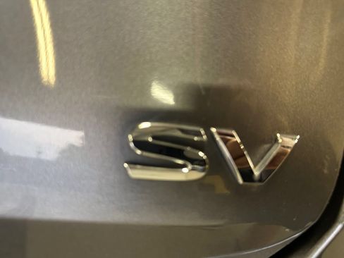 Used 2019 Nissan Rogue SV w/ Premium Package FWD image 34