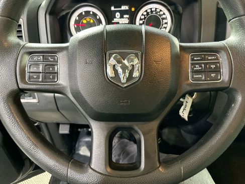 Used 2015 RAM 1500 Express image 19