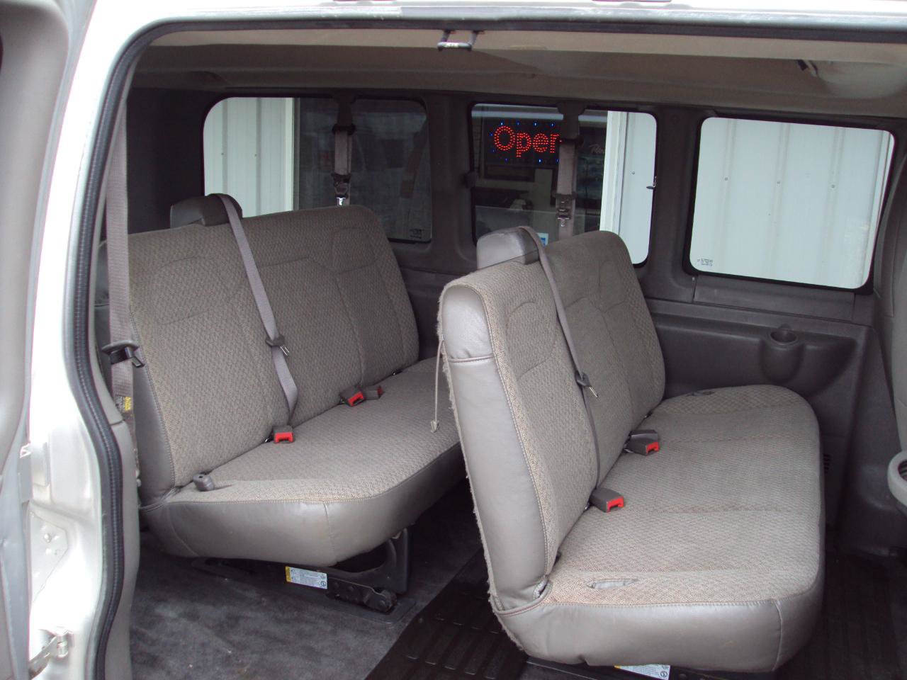 Used 2013 Chevrolet Express 1500 LT w/ LT Preferred Equipment Group AWD/4WD image 11