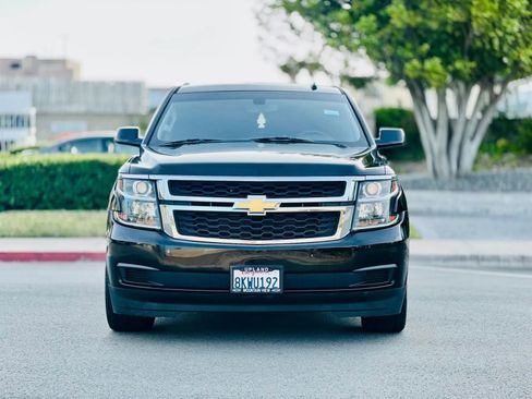 Used 2018 Chevrolet Tahoe LS w/ Max Trailering Package RWD image 3