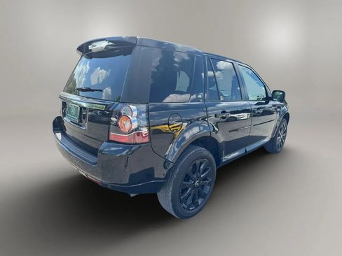 Used 2015 Land Rover LR2 HSE AWD/4WD image 7