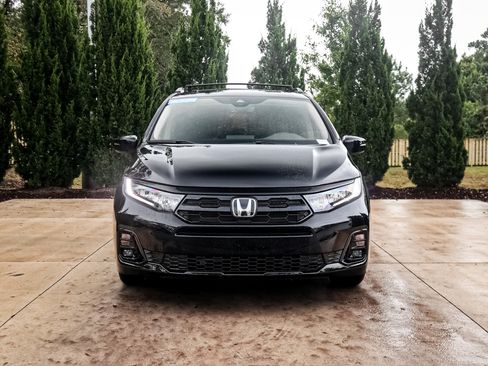Used 2026 Honda Odyssey Elite image 3