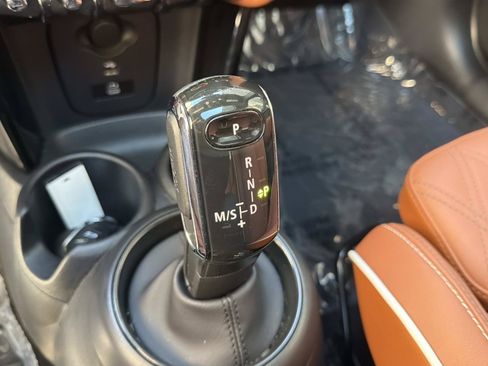 Certified 2024 MINI Cooper S FWD image 22