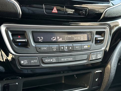 Used 2023 Honda Ridgeline Black Edition image 23