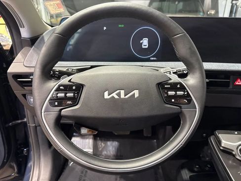 Used 2024 Kia EV6 Light AWD/4WD image 93