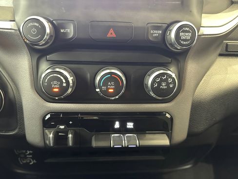 Used 2024 RAM 2500 Big Horn image 22