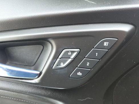 Used 2022 Chevrolet Malibu Premier image 23