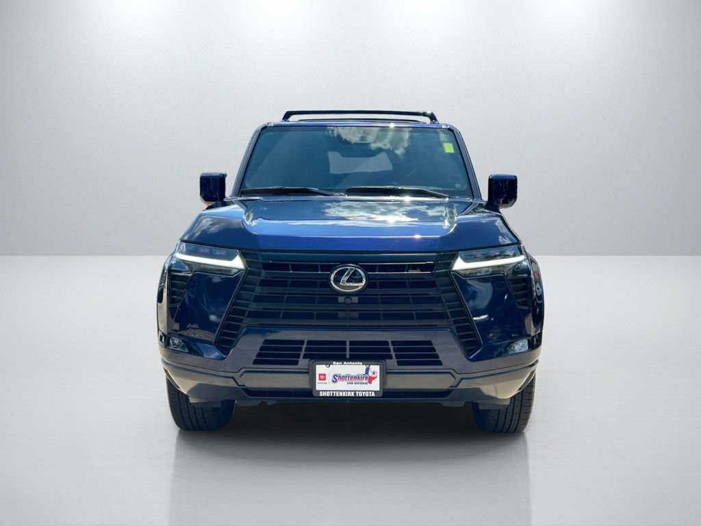 Used 2024 Lexus GX 550 w/ Accessory Package (Z1) AWD/4WD image 2
