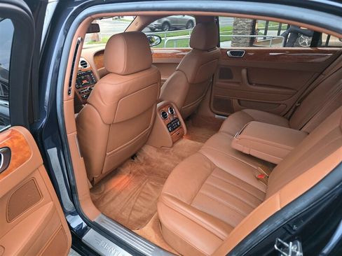 Used 2006 Bentley Flying Spur Flying Spur AWD/4WD image 24
