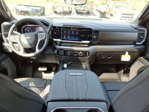 New 2026 Chevrolet Silverado 3500 High Country w/ High Country Premium Package AWD/4WD image 20