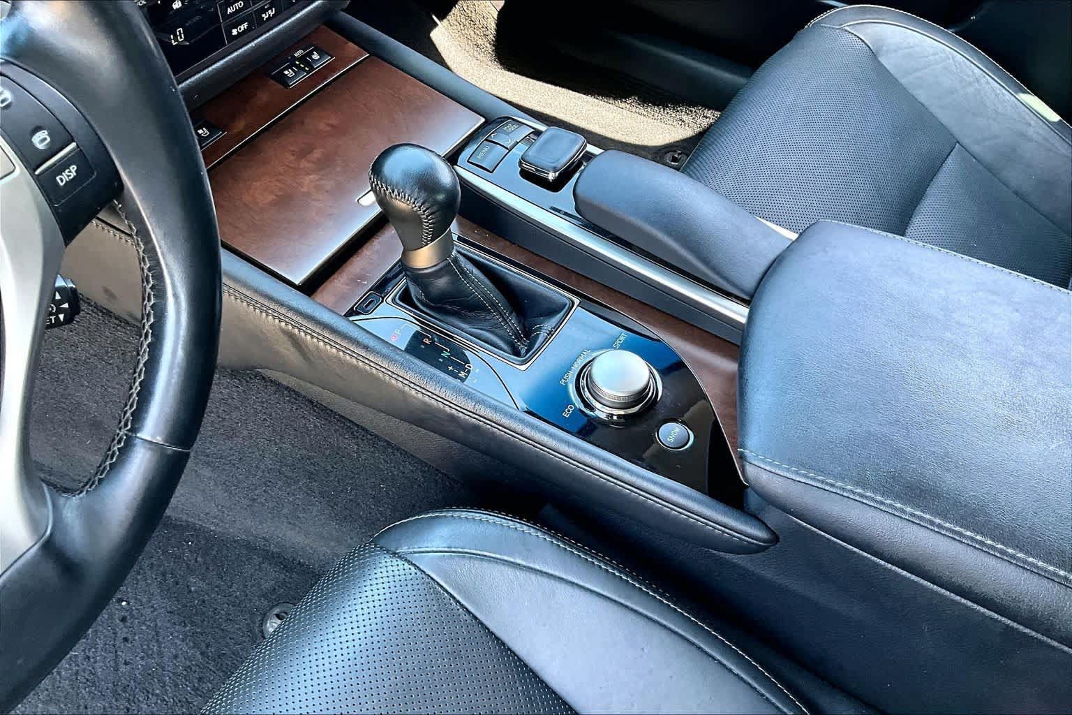 Used 2015 Lexus GS 350 w/ Premium Package RWD image 17