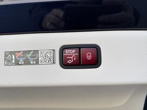 Certified 2023 Mercedes-Benz EQS 580 EQS 580 image 37