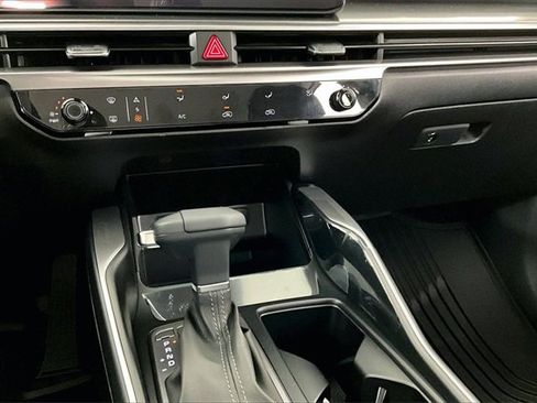 New 2026 Kia Sorento LX image 7