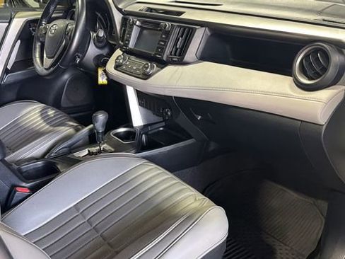 Used 2016 Toyota RAV4 XLE FWD image 13