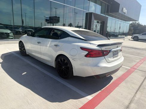 Used 2017 Nissan Maxima SR w/ Midnight Edition FWD image 7